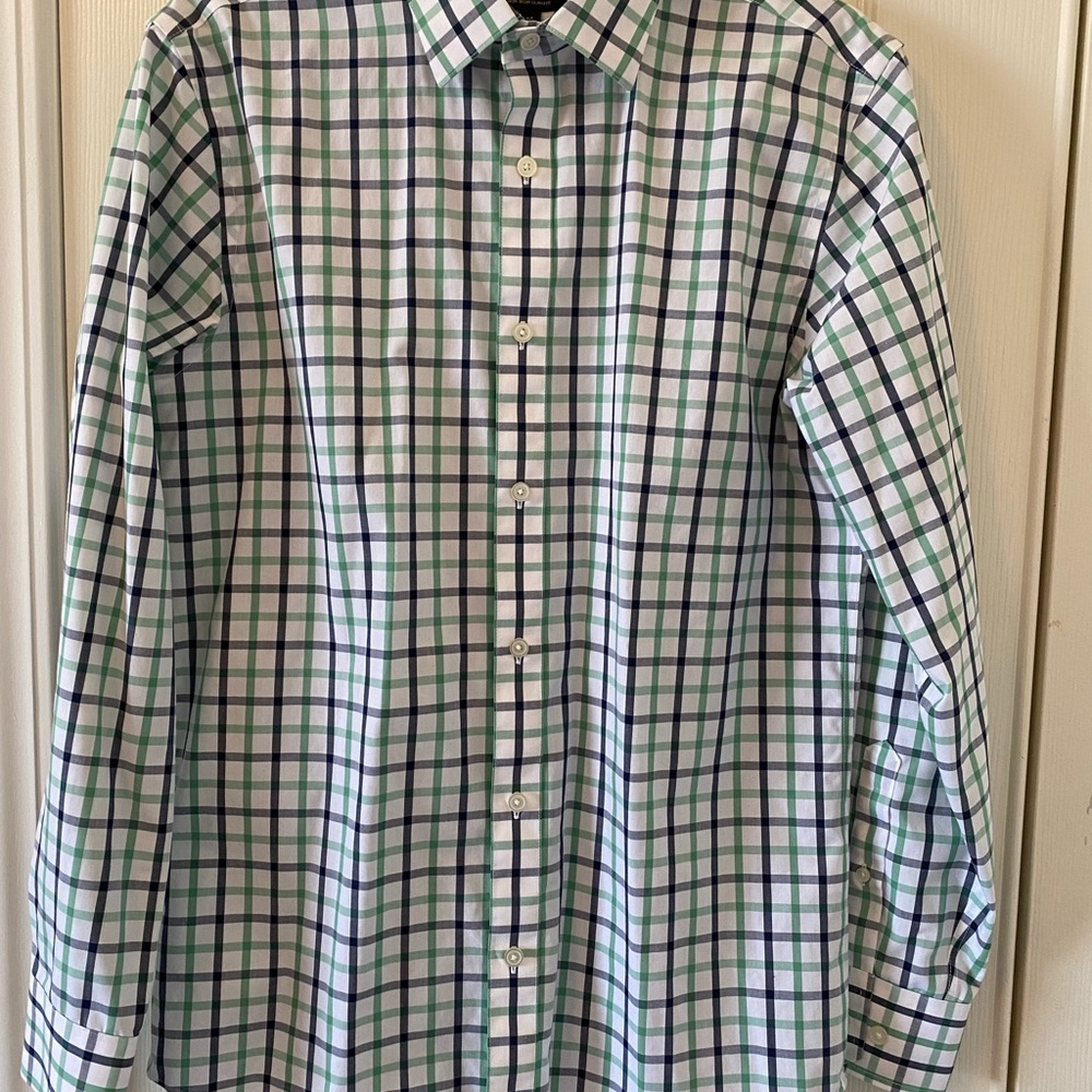 Banana Republic Shirt. Blue, green, and white. Size Medium.